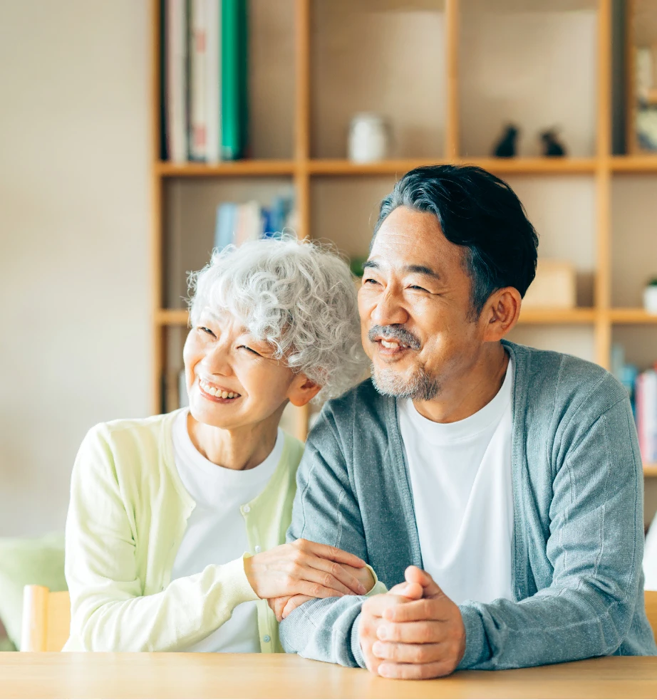 笑顔の老夫婦